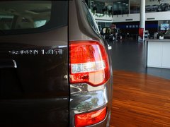 2013款 1.8T 手动 两驱智尊版 5座