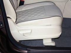 2013款 1.8T 手动 两驱智尊版 5座