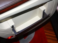 2013款 1.8T 手动 两驱智尊版 5座