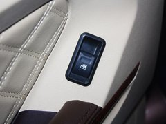 2013款 1.8T 手动 两驱智尊版 5座