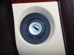 2013款 1.8T 手动 两驱智尊版 5座