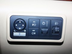 2013款 1.8T 手动 两驱智尊版 5座
