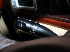 2013款 1.8T 手动 两驱智尊版 5座