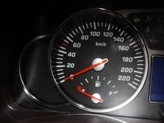 2013款 1.8T 手动 两驱智尊版 5座