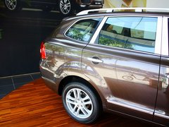 2013款 1.8T 手动 两驱智尊版 5座