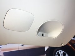 2013款 1.8T 手动 两驱智尊版 5座