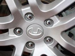2013款 1.8T 手动 两驱智尊版 5座