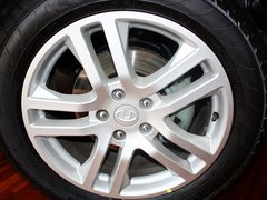 2013款 1.8T 手动 两驱智尊版 5座