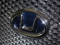 2013款 1.8T 手动 两驱智尊版 5座