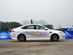2013款 1.6L 手动 精英型
