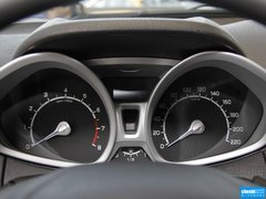 2013款 1.0L MT GTDi 尊贵型