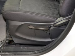 2013款 1.5L DCT 尊贵型