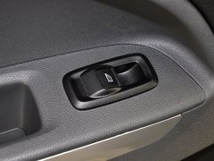 2013款 1.5L DCT 尊贵型