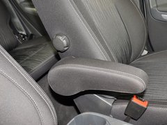 2013款 1.5L DCT 尊贵型