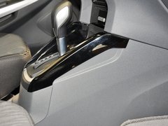2013款 1.5L DCT 尊贵型