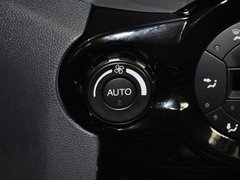 2013款 1.5L DCT 尊贵型