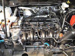 2013款 1.5L DCT 尊贵型