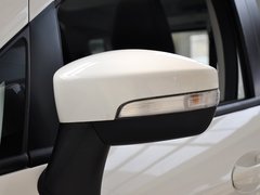 2013款 1.5L DCT 尊贵型