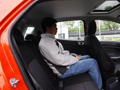 2013款 1.5L DCT 尊贵型