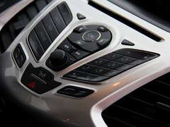 2013款 1.5L DCT 尊贵型