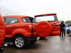 2013款 1.5L DCT 尊贵型