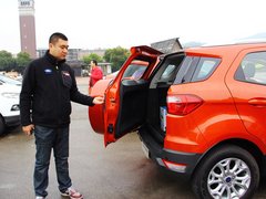 2013款 1.5L DCT 尊贵型