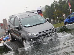 2013款 1.5L DCT 尊贵型