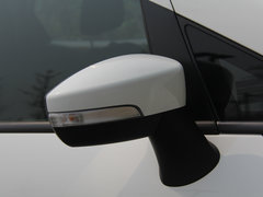 2013款 1.5L DCT 尊贵型