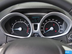 2013款 1.5L DCT 尊贵型