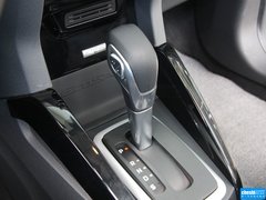 2013款 1.5L DCT 尊贵型
