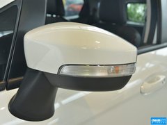 2013款 1.5L 手动 尊贵型