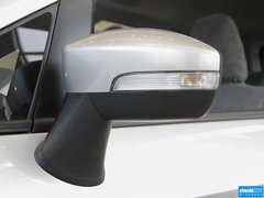 2013款 1.5L 手动 尊贵型