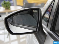 2013款 1.5L 手动 尊贵型