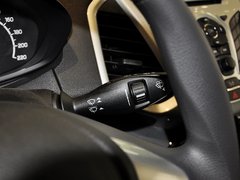 2013款 1.5L 手动 风尚型