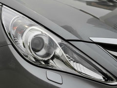 2011款 2.0L 自动 时尚版