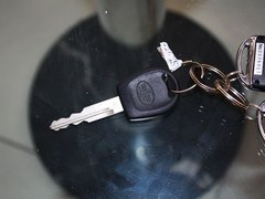 2011款 1.5L 手动 精英导航版 5座