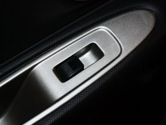 2011款 1.5L 手动 精英导航版 5座