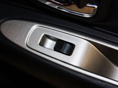 2011款 1.5L 手动 精英导航版 5座