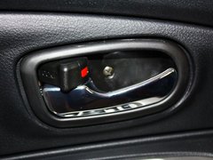2011款 1.5L 手动 精英导航版 5座