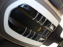 2013款 4.8L PDK 基本型