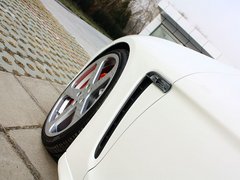 2013款 4.8L PDK 基本型