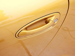 2013款 3.8L 手动 标准型