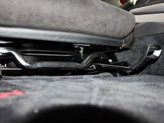 2013款 3.8L 手动 标准型