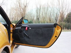 2013款 3.8L 手动 标准型
