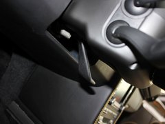 2013款 3.8L 手动 标准型
