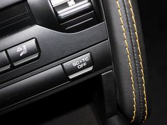 2013款 3.8L 手动 标准型