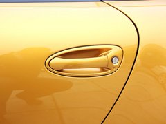 2013款 3.8L 手动 标准型