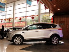 2013款 2.0T 自动 四驱运动型 5座