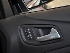 2013款 2.0T 自动 四驱运动型 5座