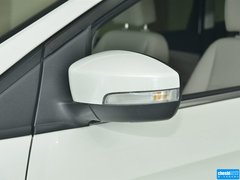 2013款 2.0T 自动 四驱运动型 5座